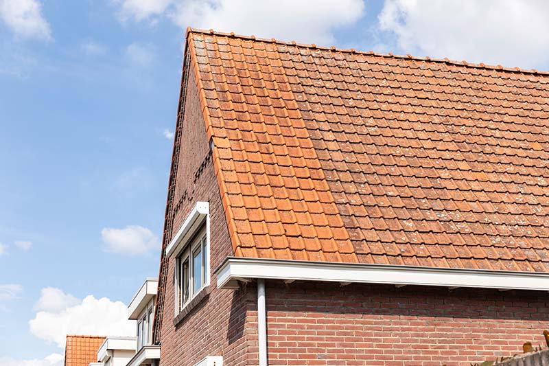 Roof Clay Tiles Services